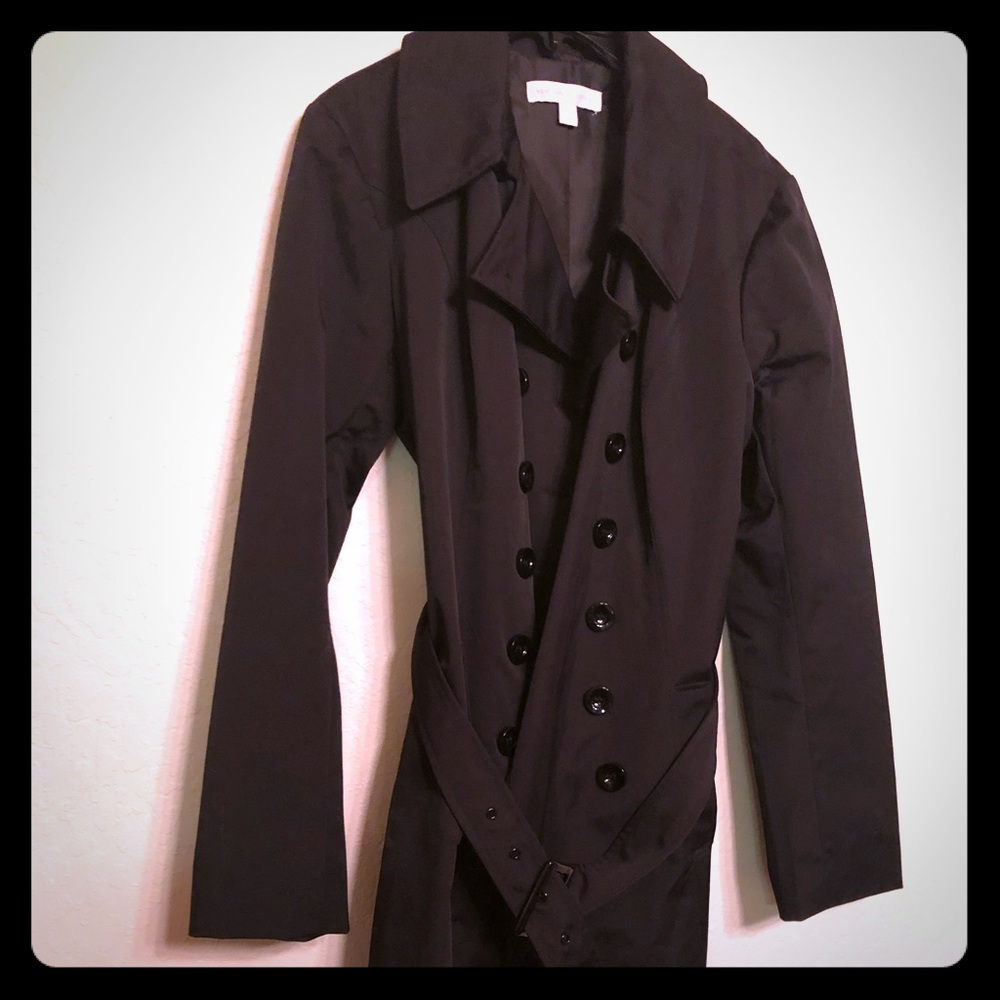 Black trench coat, great for rainy days!